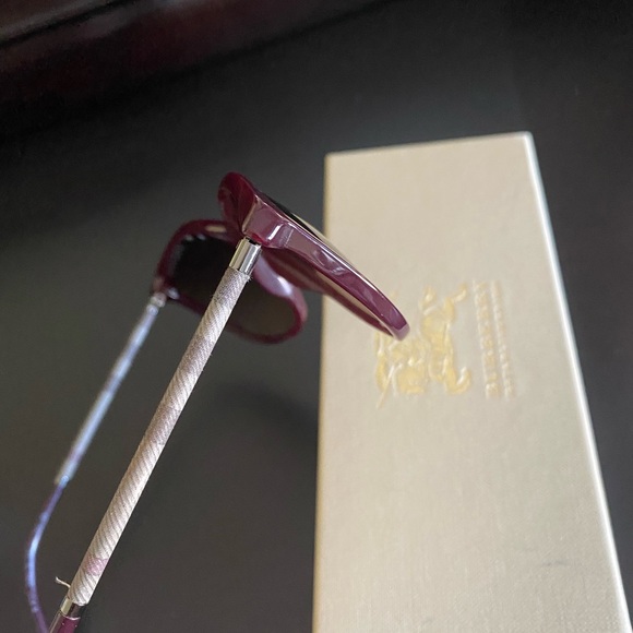 Burberry Signature Check 4117 3265 Sunglasses - Picture 15 of 16